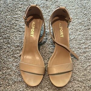 Report Women's Beige Heeled Sandals